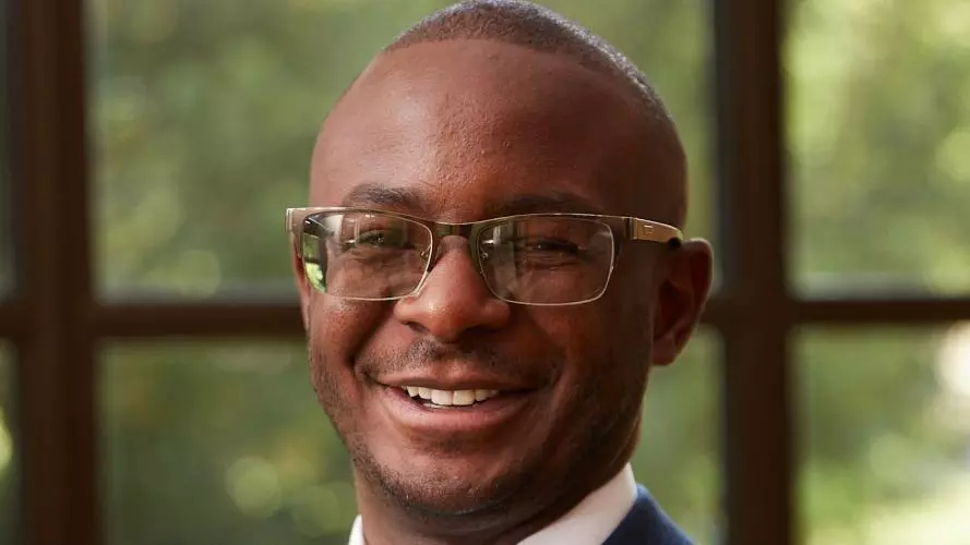 Dr Brandon Bethel